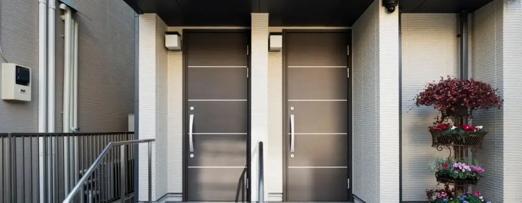 Puertas de acero inoxidable para exteriores