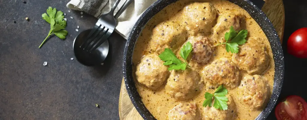 Albóndigas en Crema de Champiñones