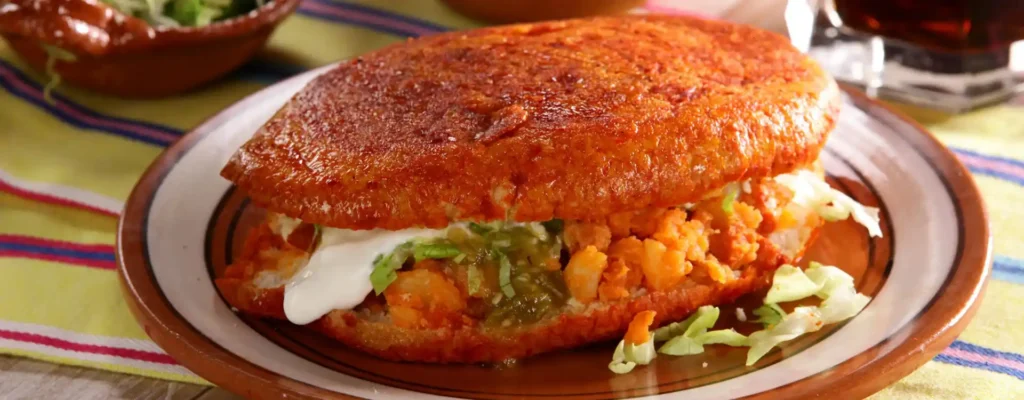 Pambazos con Papa y chorizo